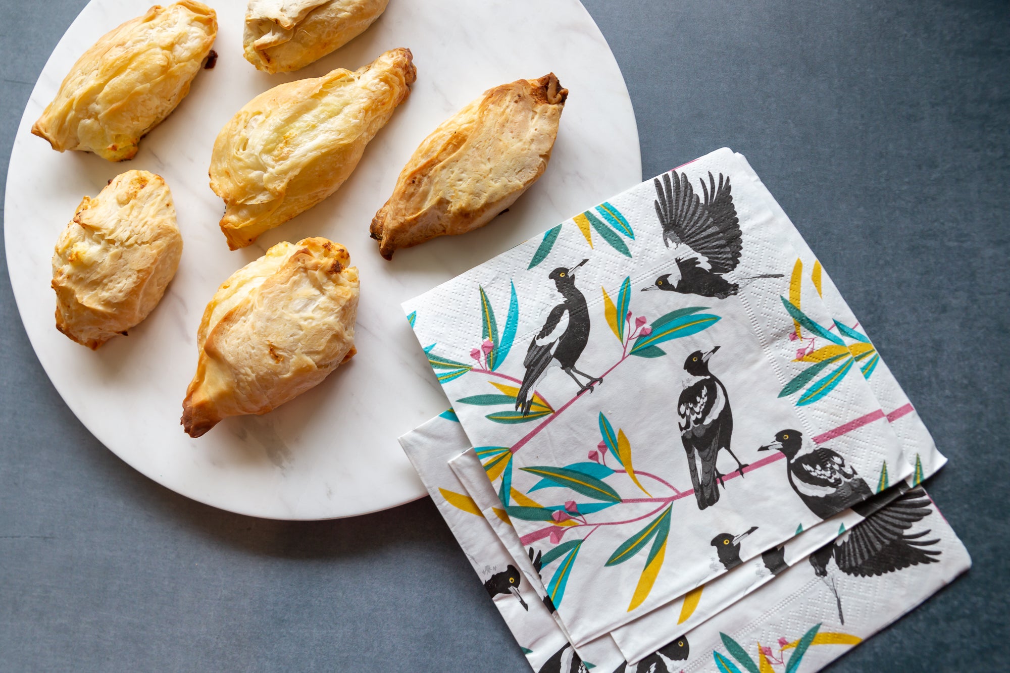 Paper Napkins - Magpies