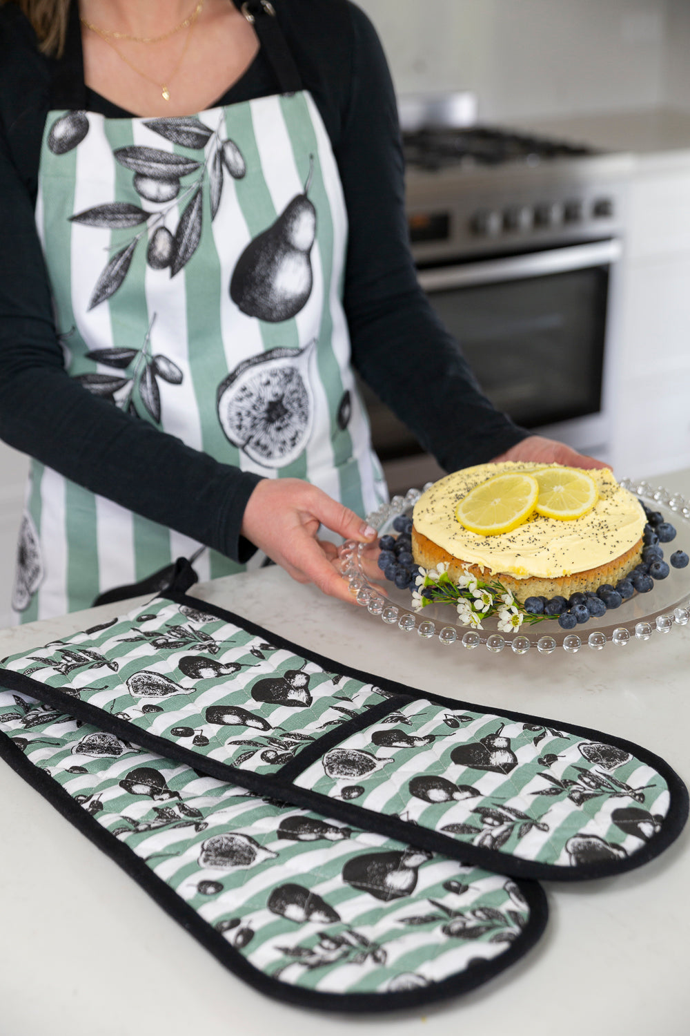Double Oven Glove - Fig & Pear